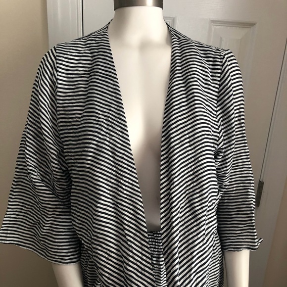 Etiquette Black & White stripped Jumpsuit - Picture 4 of 10